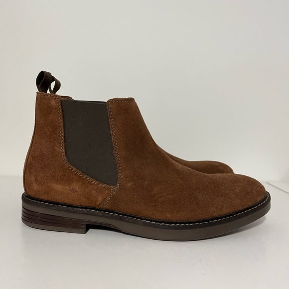Clarks Other - Clark’s Suede Chelsea Boots - Men’s size 9